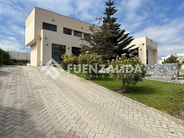 Casa en Venta en El Rosario