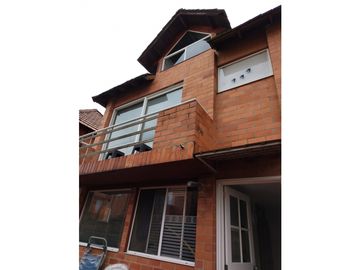VENDO HERMOSA CASA EN CONJUNTO CERRADO EN BOJACA - CHIA