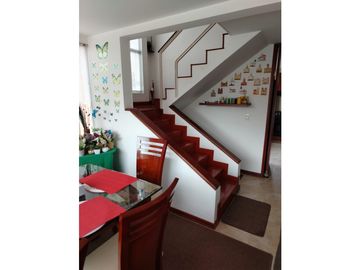 VENDO HERMOSA CASA EN CONJUNTO CERRADO EN BOJACA - CHIA