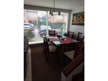 VENDO HERMOSA CASA EN CONJUNTO CERRADO EN BOJACA - CHIA