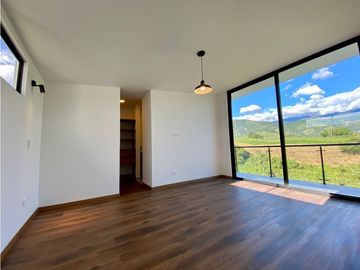 VENTA  CASA  HERMOSA CASA DE CAMPO .