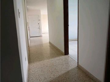 VENDO APTO EN EL BARRO LA FLORA NORTE DE CALI