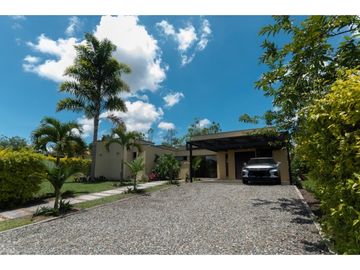 SE VENDE CASA CAMPESTRE EN LA TEBAIDA QUINDIO