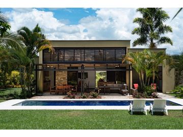 SE VENDE CASA CAMPESTRE EN LA TEBAIDA QUINDIO