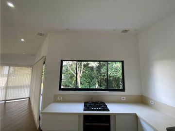 VENTA  MODERNA PROPIEDAD EN CONJUNTO ( 2 CASAS INDEPENDIENTES )