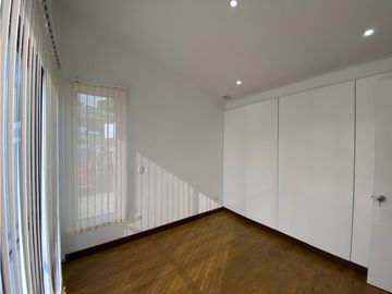 VENTA  MODERNA PROPIEDAD EN CONJUNTO ( 2 CASAS INDEPENDIENTES )