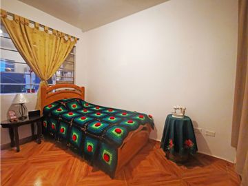 CASA MULTIFAMILIAR EN VENTA, SANTA ELENA, ORIENTE, CALI