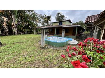 VENTA DE FINCA PEQUEÑA EN QUIMBAYA, QUINDO, COLOMBIA