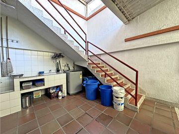 CASA EN VENTA, VILLACOLOMBIA, ORIENTE, CALI
