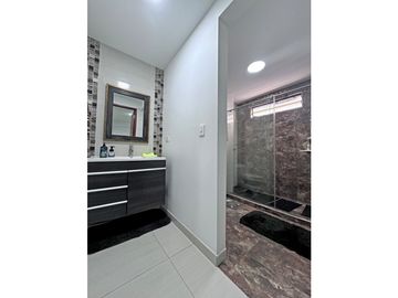 CASA EN VENTA, VILLACOLOMBIA, ORIENTE, CALI