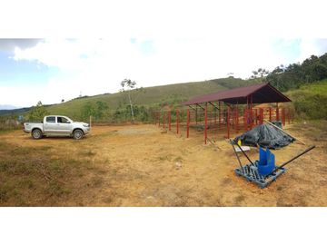 Finca ganadera lechera en Cachimbal- Vijes - Valle del Cauca
