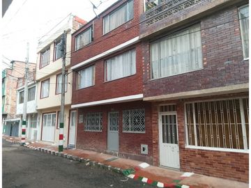 CASA EN VENTA EN TUNA BAJA