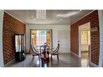 Casa campestre en venta permuta en parcelación Santa Elena El Cerrito