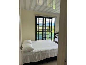 Casa campestre en venta a 5 minutos del parque de Acacías