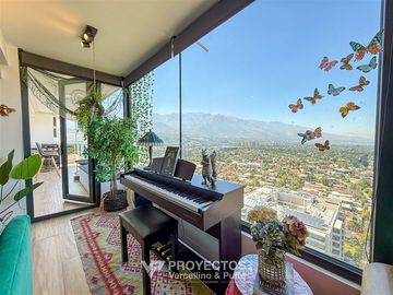 Departamento en Venta en Av Apoquindo, Sector Plaza Los Domínicos (A 1 Cuadra del Metro)
