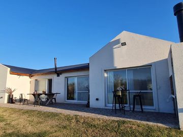 VENTA CASA A ESTRENAR. HARAS EL MALACATE