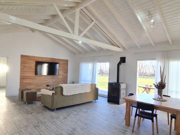 VENTA CASA A ESTRENAR. HARAS EL MALACATE