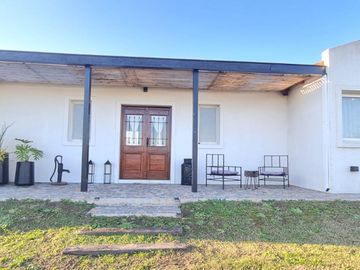 VENTA CASA A ESTRENAR. HARAS EL MALACATE