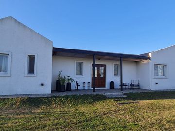 VENTA CASA A ESTRENAR. HARAS EL MALACATE