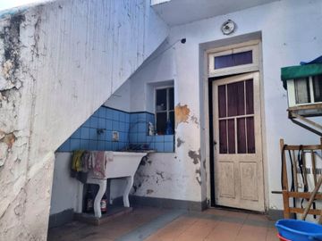 Venta Casa 4 amb a Refaccionar en Villa Devoto