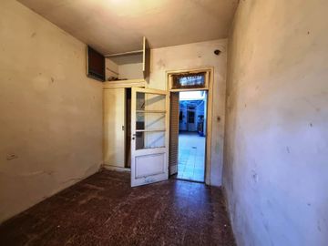 Venta Casa 4 amb a Refaccionar en Villa Devoto