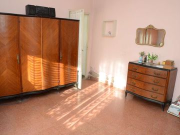 VENTA CASA 4 AMBIENTES 400M2 MORON