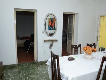 VENTA CASA 4 AMBIENTES 400M2 MORON
