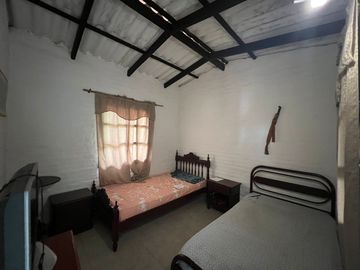 VENDEMOS CASA DE RECREO EN EL QUEREMAL