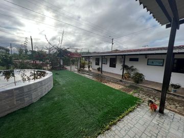 VENDEMOS CASA DE RECREO EN EL QUEREMAL