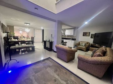 VENDEMOS CASA UNIFAMILIAR BARRIO CANEY MADROÑAL (CALI)