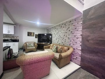 VENDEMOS CASA UNIFAMILIAR BARRIO CANEY MADROÑAL (CALI)
