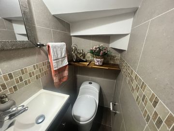VENDEMOS CASA UNIFAMILIAR BARRIO CANEY MADROÑAL (CALI)