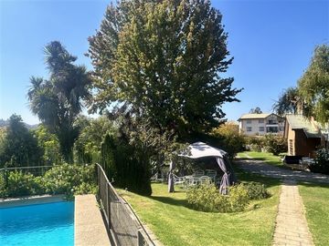 Casa en Venta en Camino Troncal / Los Cardos / Jardín botánico