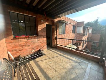 Vendemos Casa En Condominio Barrio Nueva Granada