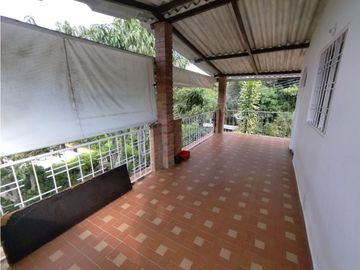 Casa - Finca en Venta en Ruitoque Bajo - Acapulco
