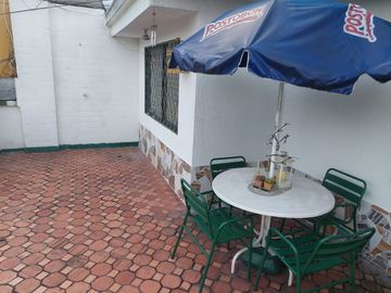 VENDEMOS CASA MULTIFAMILIAR BARRIO SAN FERNANDO