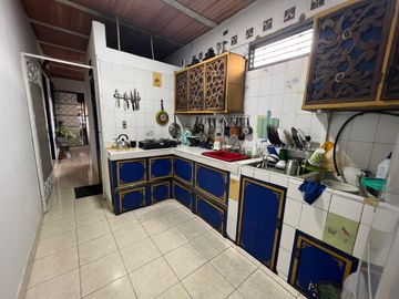 VENDEMOS CASA DE 3 PISOS INDEPENDIENTES BARRIO VIPASA
