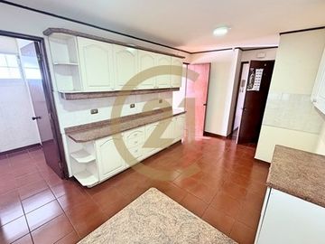 En venta casa Areyuna con piscina en La Serena