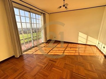 En venta casa Areyuna con piscina en La Serena