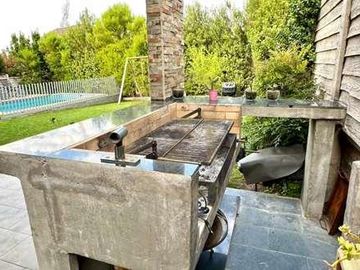 EXCELENTE CASA MEDITERRANEA EN VENTA CHAMISERO