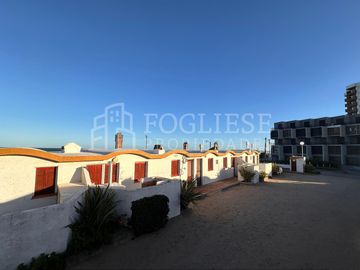Departamento de 3 ambientes frente al mar