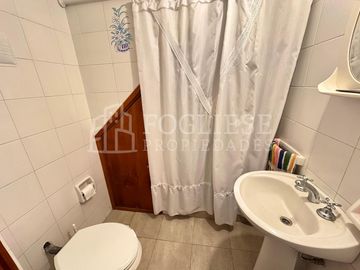 Departamento tipo duplex de 4 ambientes en Zona Centro con Cochera