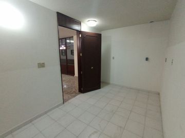 Casa en Venta en el Centro de Queretaro con recamara en planta baja