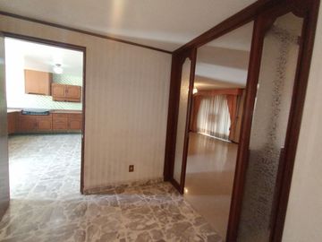 Casa en Venta en el Centro de Queretaro con recamara en planta baja