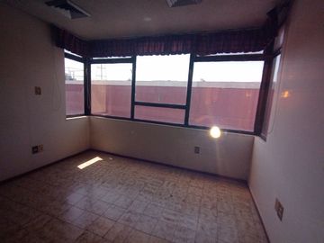 Casa en Venta en el Centro de Queretaro con recamara en planta baja