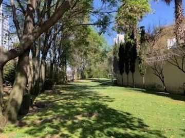Casa en condominio en venta en Bosques de las Palmas