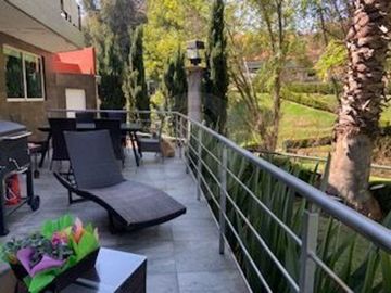 Casa en condominio en venta en Bosques de las Palmas