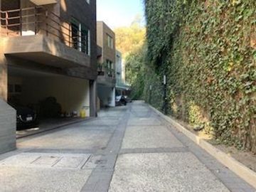 Casa en condominio en venta en Bosques de las Palmas