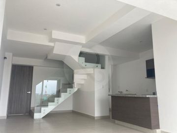 Living Central Departamento en venta en Portales Sur