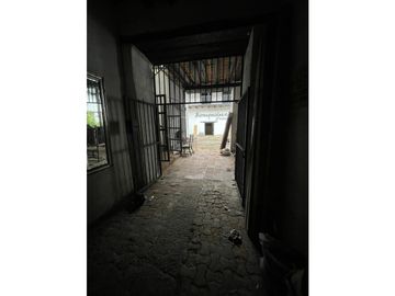 VENTA CASA  GIRON PATRIMONIO  HISTORICO 